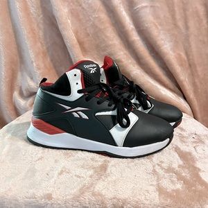 Reebok  Mid Top Sneakers  US Youth Size 6K Red Black White Basketball